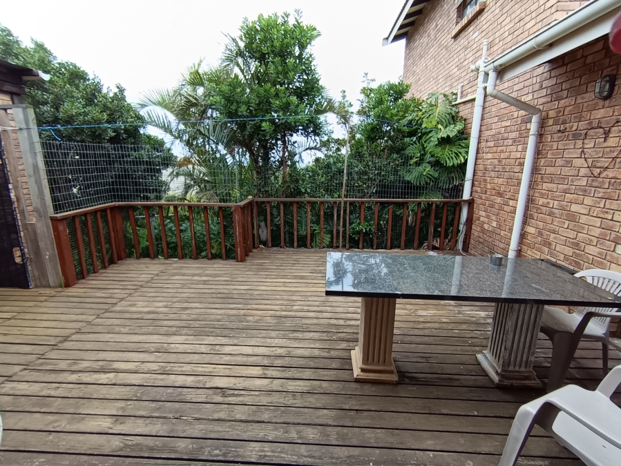 6 Bedroom Property for Sale in Noorsekloof Eastern Cape